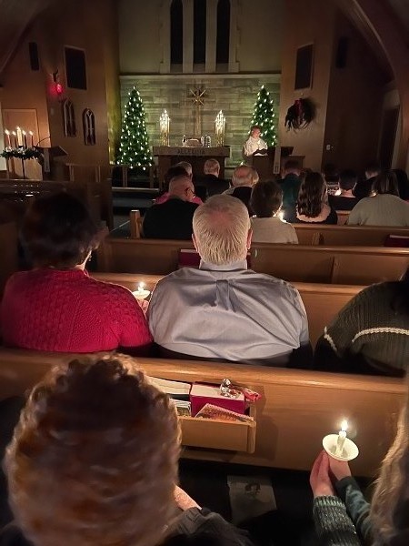 Christmas Eve Candlelight Service